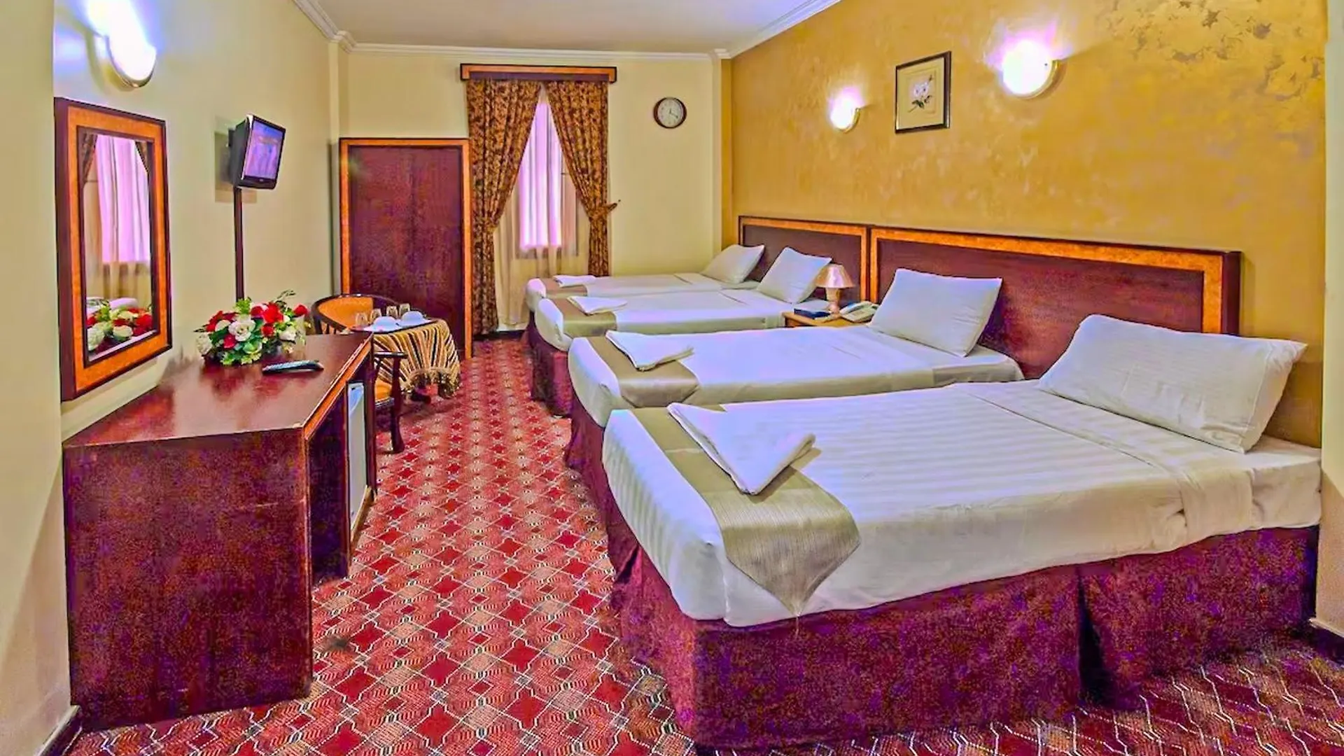 Private Hotel Rooms By Nmb Property - Walk To Al-Haram Medina